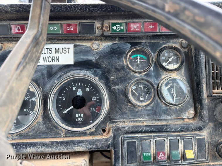 image for item ED5214 1996 Terex 2766C water wagon