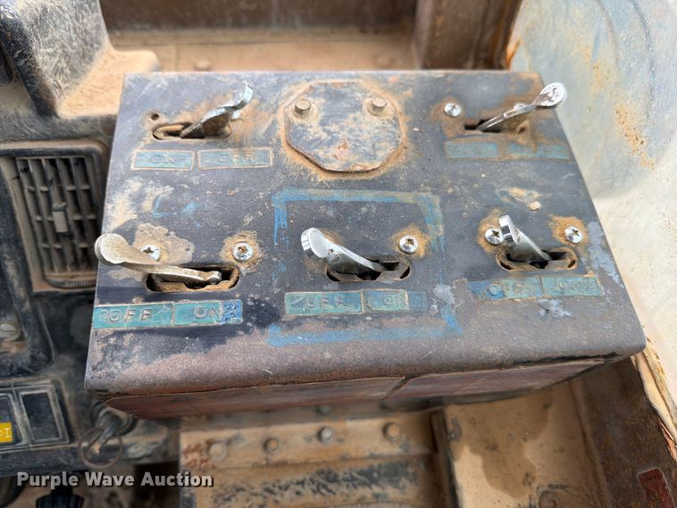 image for item ED5214 1996 Terex 2766C water wagon