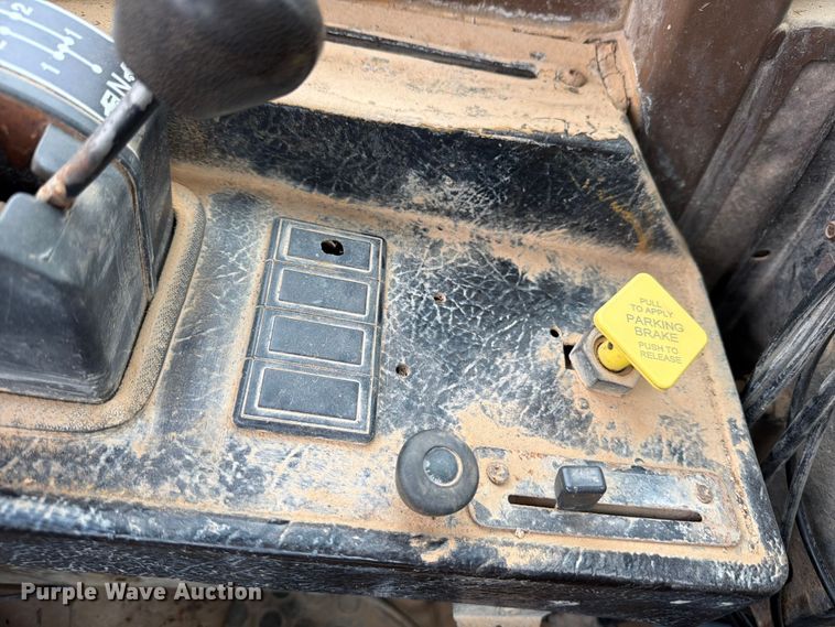 image for item ED5214 1996 Terex 2766C water wagon