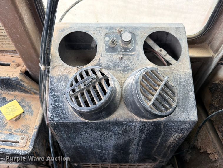 image for item ED5214 1996 Terex 2766C water wagon