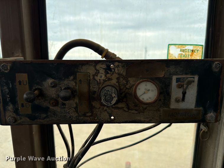 image for item ED5214 1996 Terex 2766C water wagon