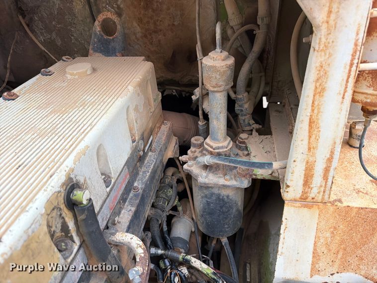 image for item ED5214 1996 Terex 2766C water wagon