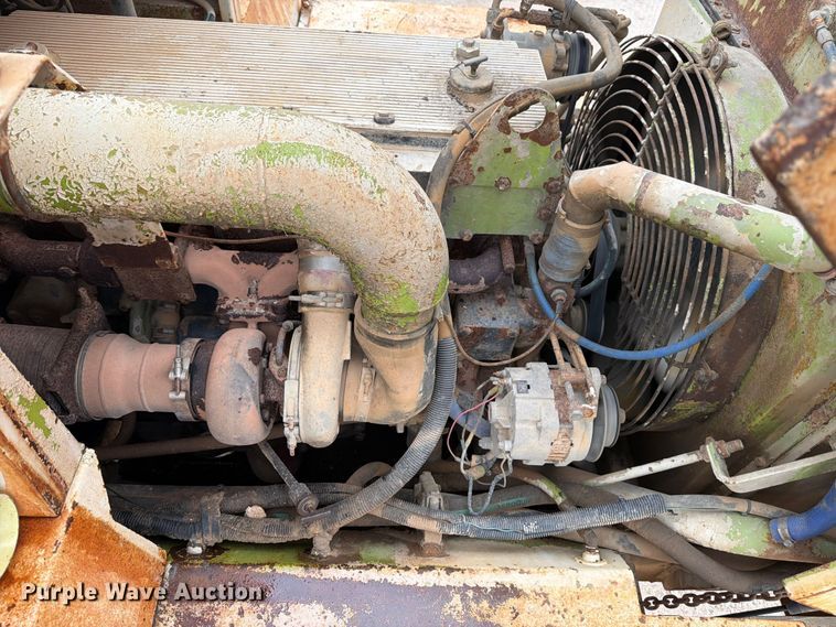 image for item ED5214 1996 Terex 2766C water wagon