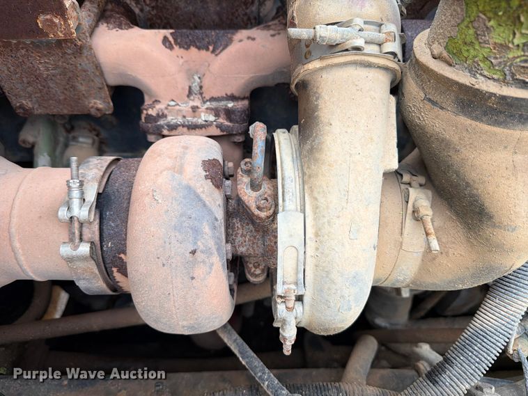 image for item ED5214 1996 Terex 2766C water wagon