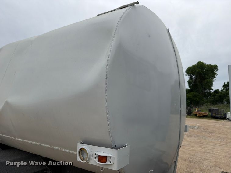 image for item ED5215 1993 International 9200 water truck