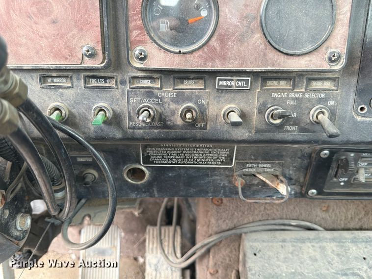 image for item ED5215 1993 International 9200 water truck