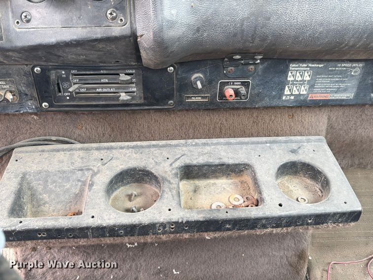 image for item ED5215 1993 International 9200 water truck