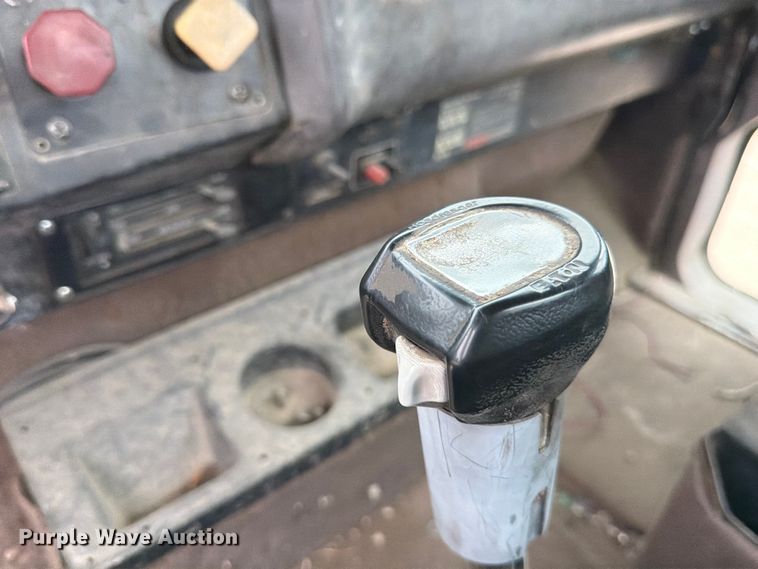 image for item ED5215 1993 International 9200 water truck