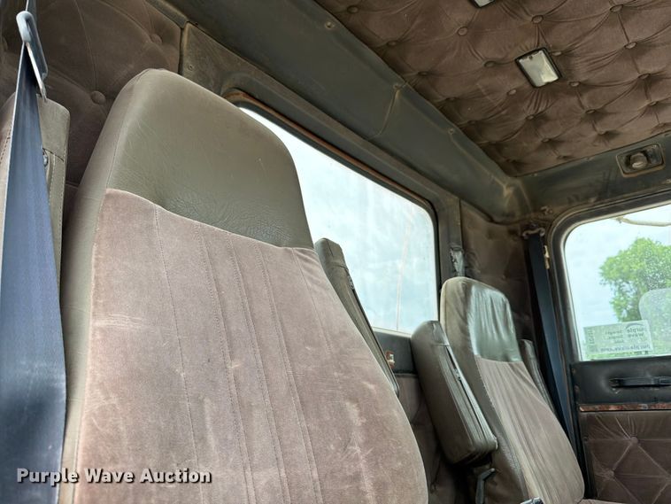 image for item ED5215 1993 International 9200 water truck