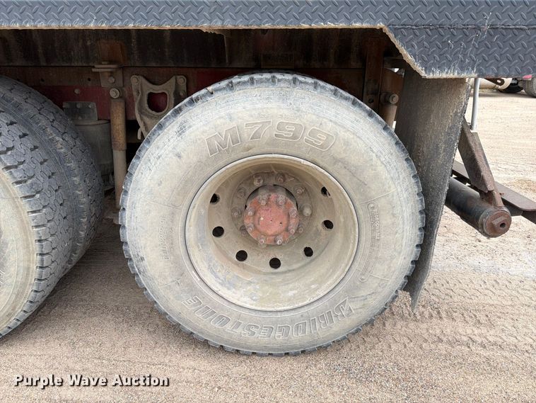 image for item ED5215 1993 International 9200 water truck