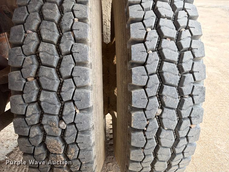 image for item ED5215 1993 International 9200 water truck