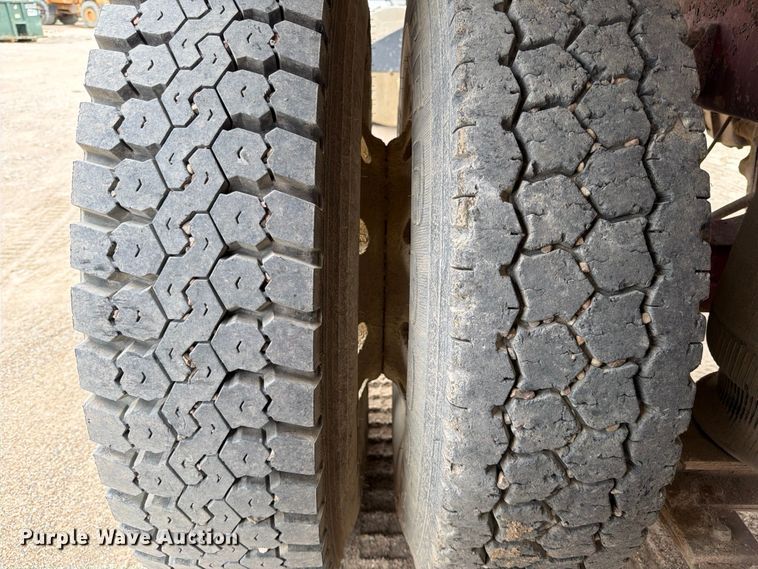 image for item ED5215 1993 International 9200 water truck