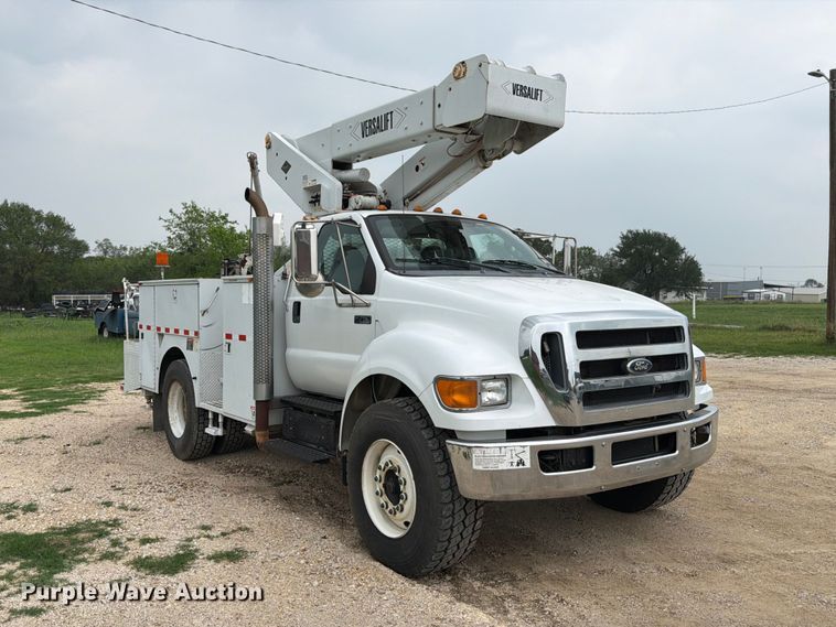 image for item ED5224 2011 Ford F750 bucket truck