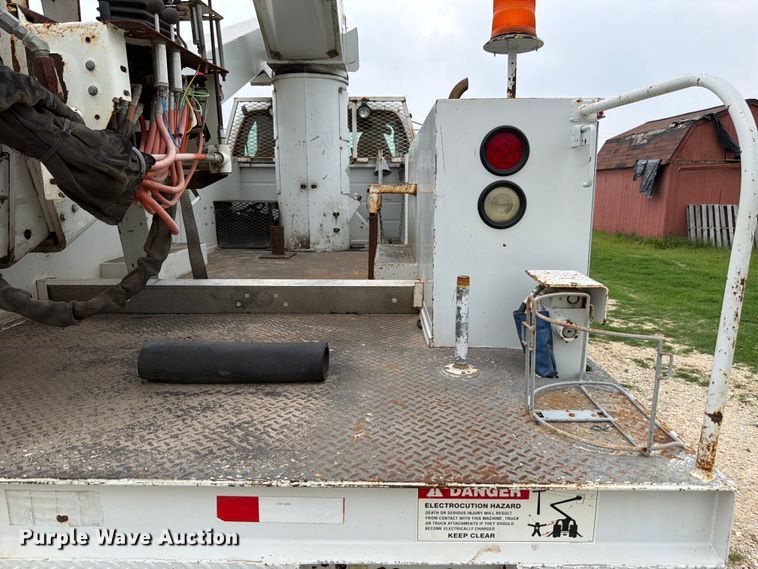 image for item ED5224 2011 Ford F750 bucket truck
