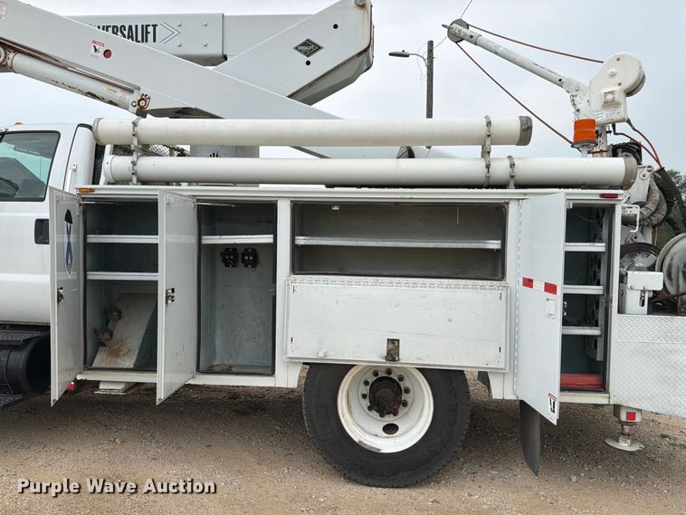 image for item ED5224 2011 Ford F750 bucket truck