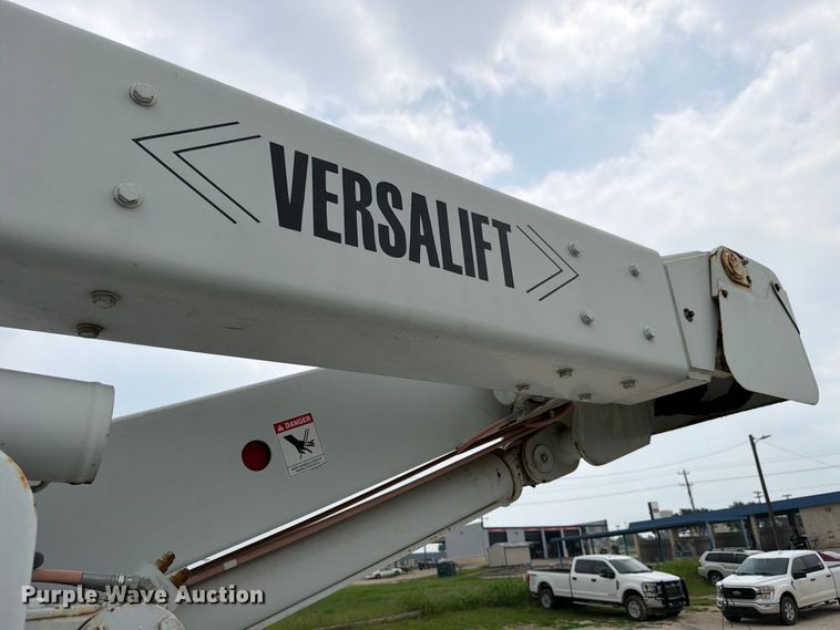 image for item ED5224 2011 Ford F750 bucket truck
