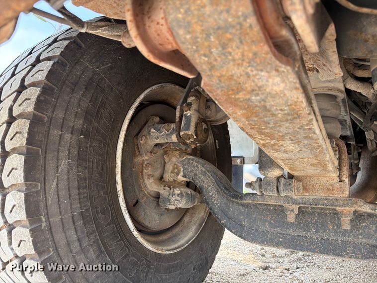 image for item ED5224 2011 Ford F750 bucket truck