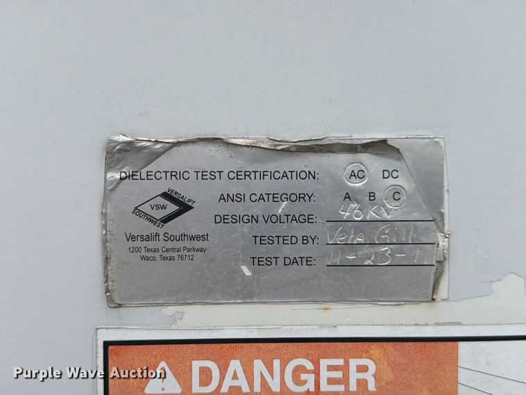 image for item ED5224 2011 Ford F750 bucket truck