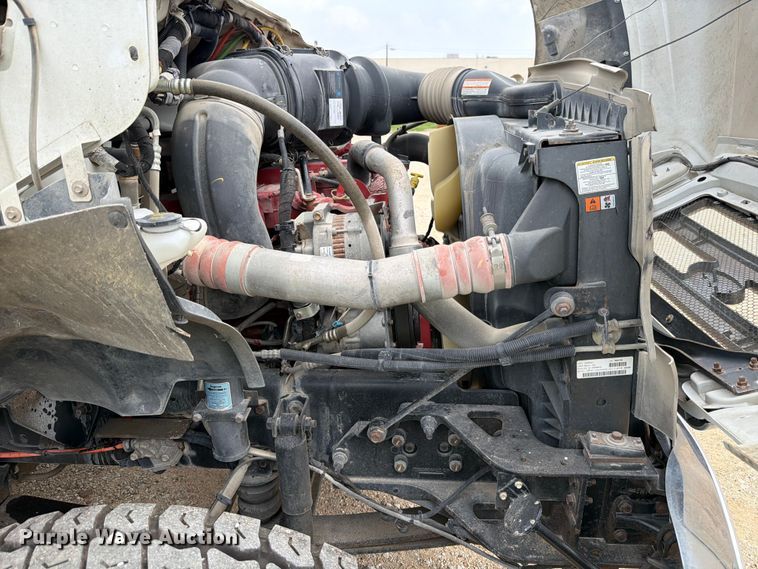 image for item ED5224 2011 Ford F750 bucket truck