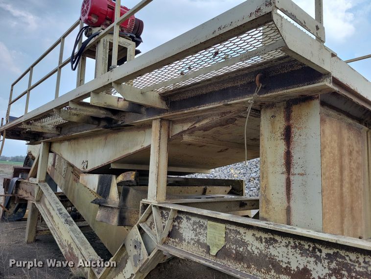 image for item EE0955 Masaba screening plant