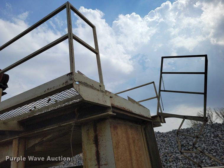 image for item EE0955 Masaba screening plant