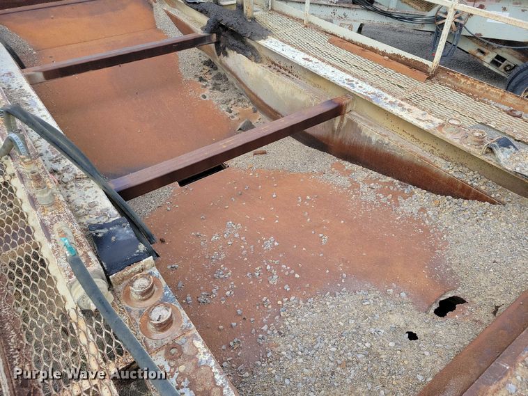 image for item EE0955 Masaba screening plant