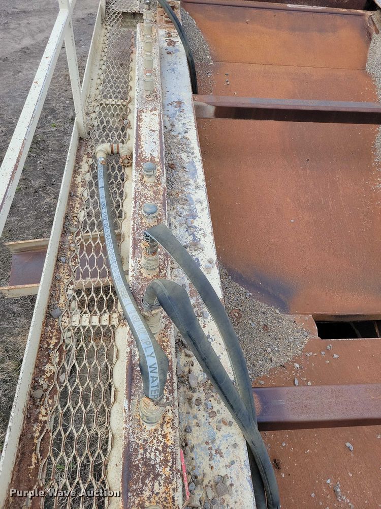 image for item EE0955 Masaba screening plant