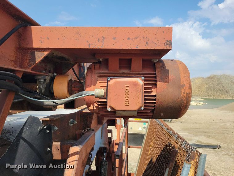 image for item EE0956 Svedala screening plant