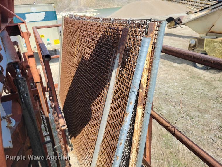 image for item EE0956 Svedala screening plant