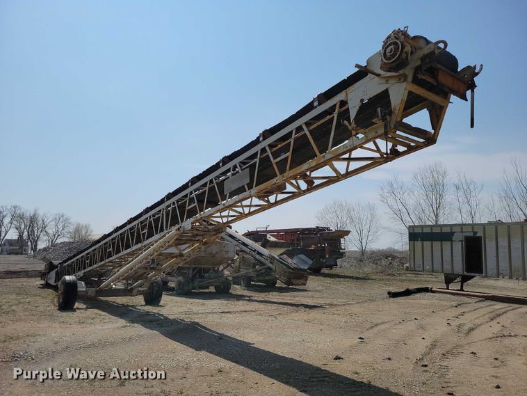 image for item EE0958 Noraberg radial stacking conveyor