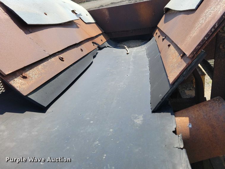 image for item EE0958 Noraberg radial stacking conveyor