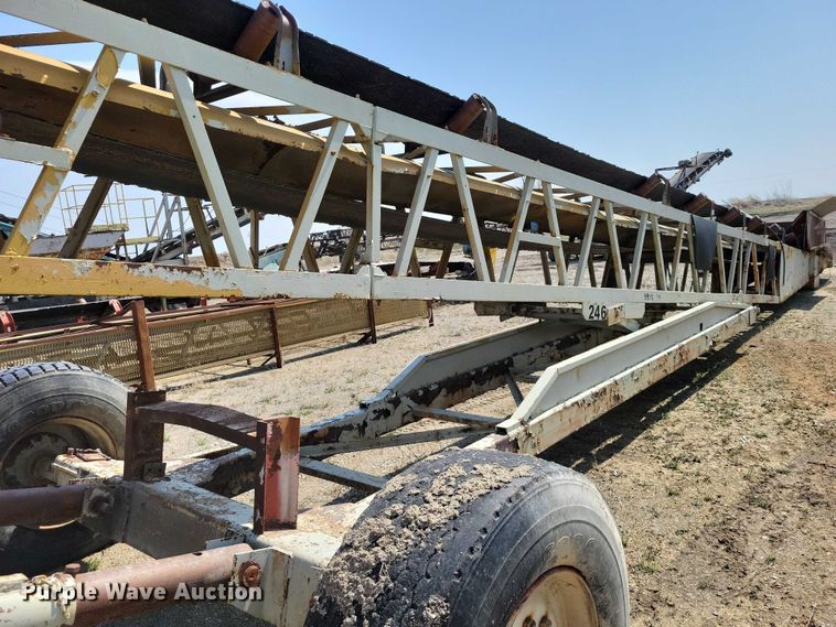 image for item EE0958 Noraberg radial stacking conveyor