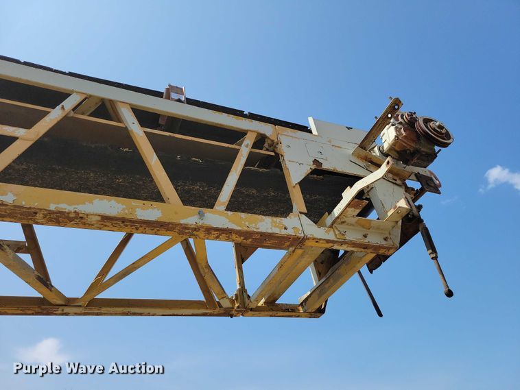 image for item EE0958 Noraberg radial stacking conveyor