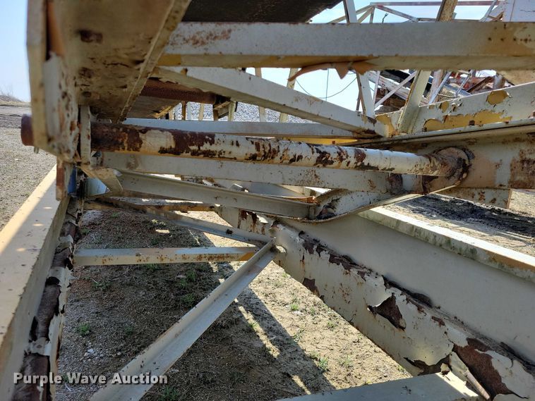 image for item EE0958 Noraberg radial stacking conveyor