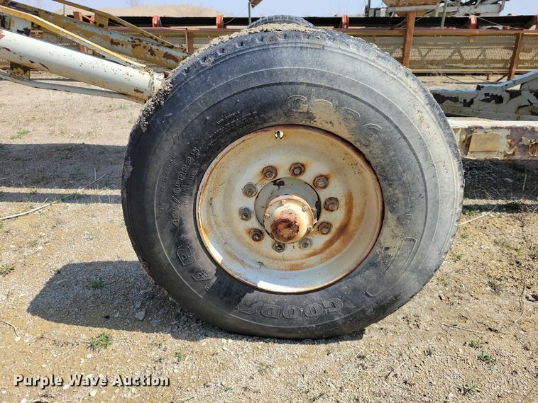 image for item EE0958 Noraberg radial stacking conveyor