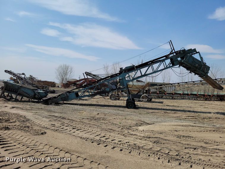 image for item EE0960 Powerscreen screening plant