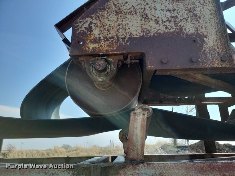 image for item EE0961 Peerless conveyor