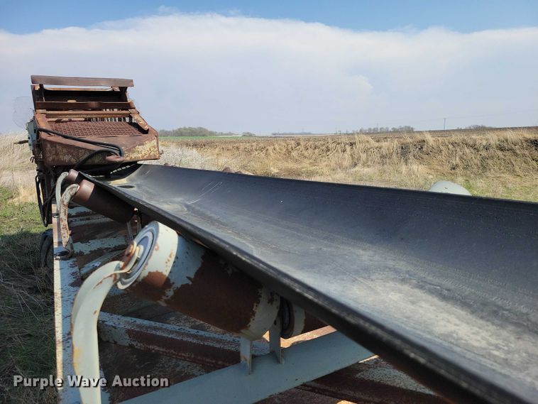 image for item EE0961 Peerless conveyor