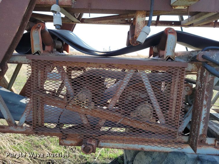 image for item EE0961 Peerless conveyor