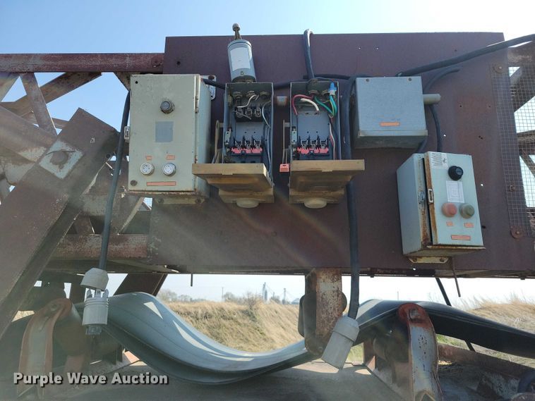 image for item EE0961 Peerless conveyor