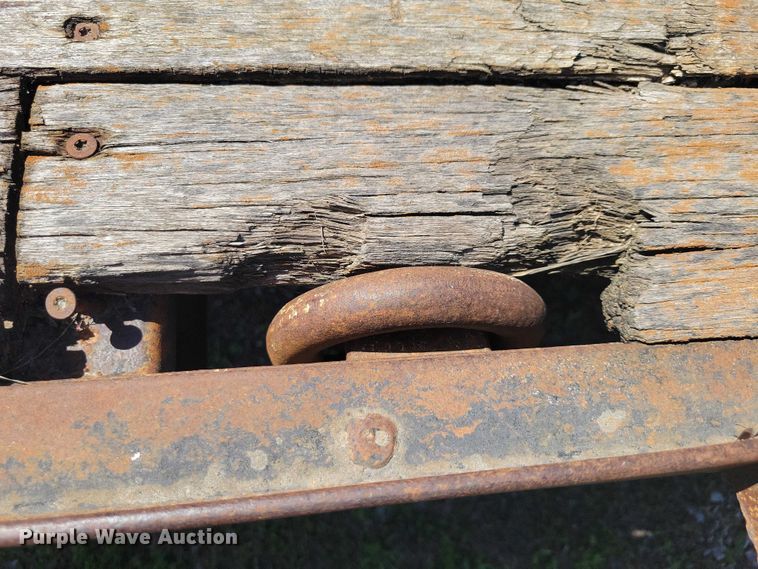 image for item EE0964 1985 Trail King equipment trailer