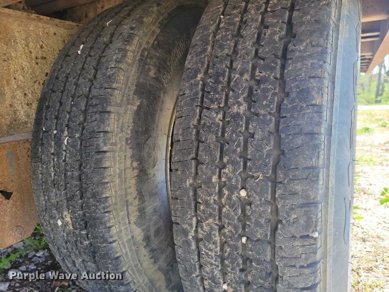 image for item EE0964 1985 Trail King equipment trailer