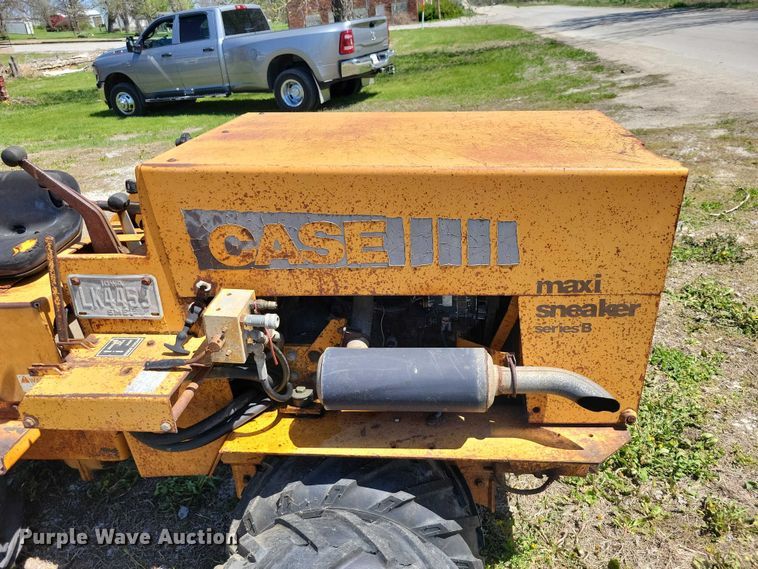 image for item EE0965 1993 Case Maxi Sneaker Series B cable plow