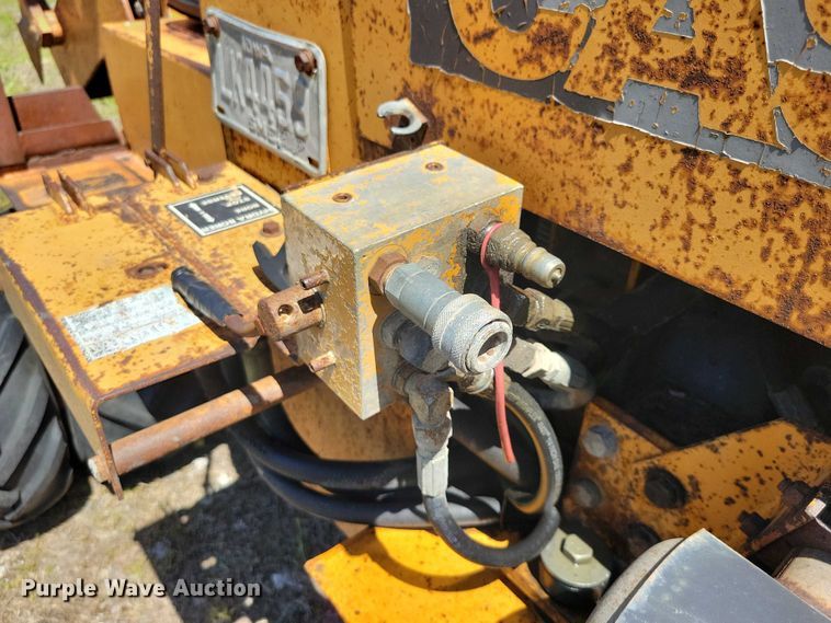 image for item EE0965 1993 Case Maxi Sneaker Series B cable plow