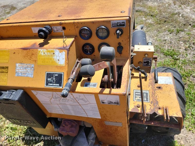 image for item EE0965 1993 Case Maxi Sneaker Series B cable plow