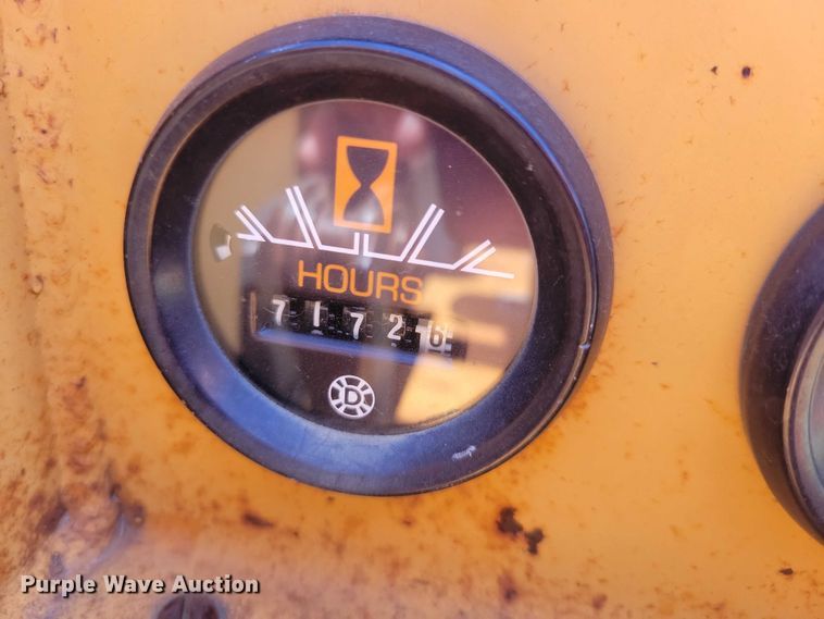 image for item EE0965 1993 Case Maxi Sneaker Series B cable plow