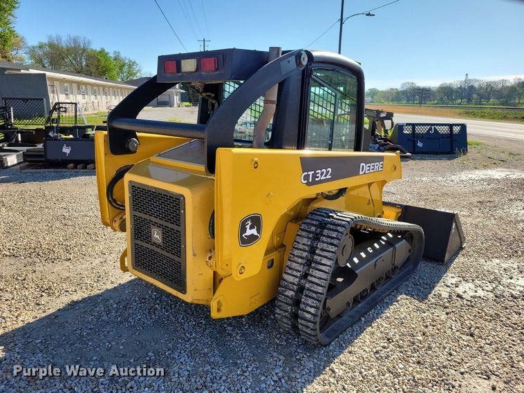 image for item EE0969 2006 John Deere CT322 tracked skid steer loader