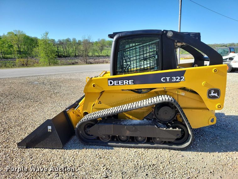 image for item EE0969 2006 John Deere CT322 tracked skid steer loader