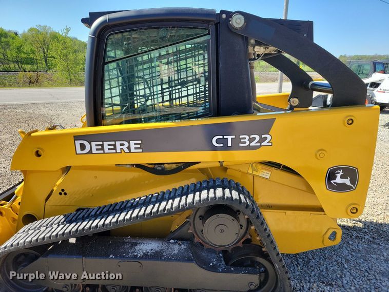 image for item EE0969 2006 John Deere CT322 tracked skid steer loader