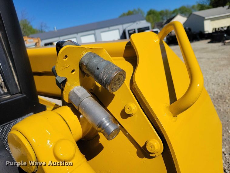 image for item EE0969 2006 John Deere CT322 tracked skid steer loader